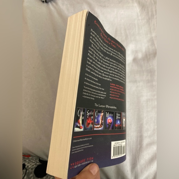 Cinder - Picture 3 of 3